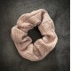 Scrunchie strikk med fløyel stoff