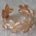 Scrunchie Gyllen Blomster