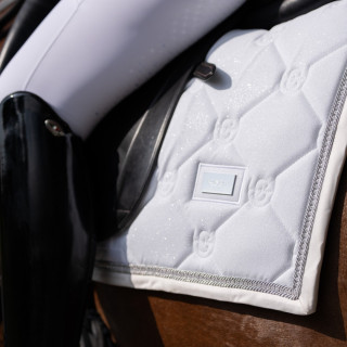 Dressur Schabrak White Glimmer fra ES