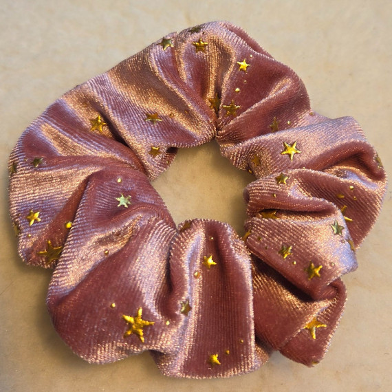 Scrunchie  velvet med gullstjerner