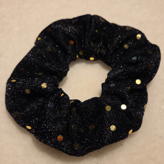 Scrunchie strikk med paljetter