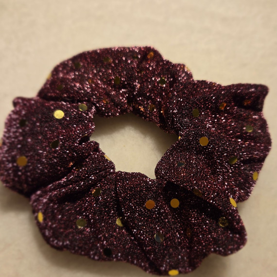 Scrunchie strikk med paljetter