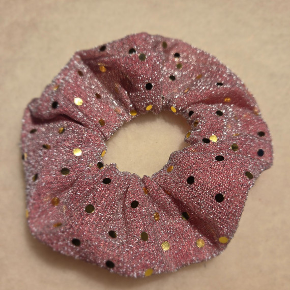 Scrunchie strikk med paljetter